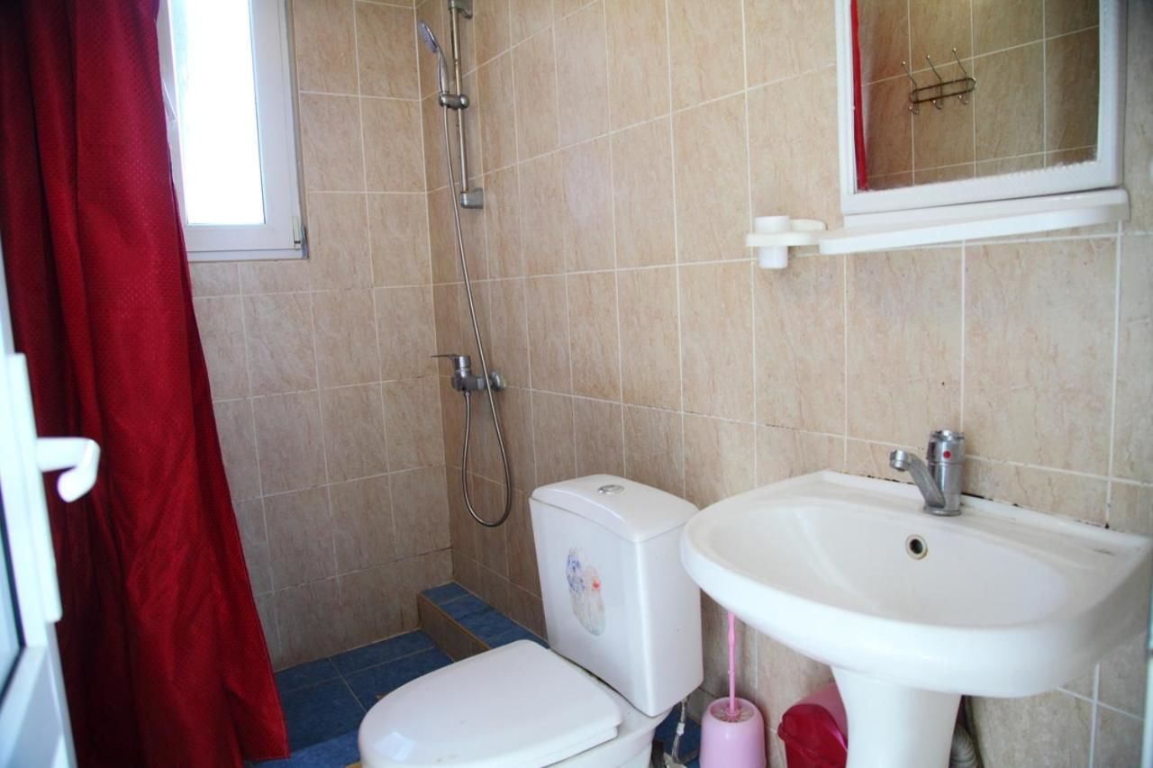 Гостевой дом Romashka Guest house Сухум