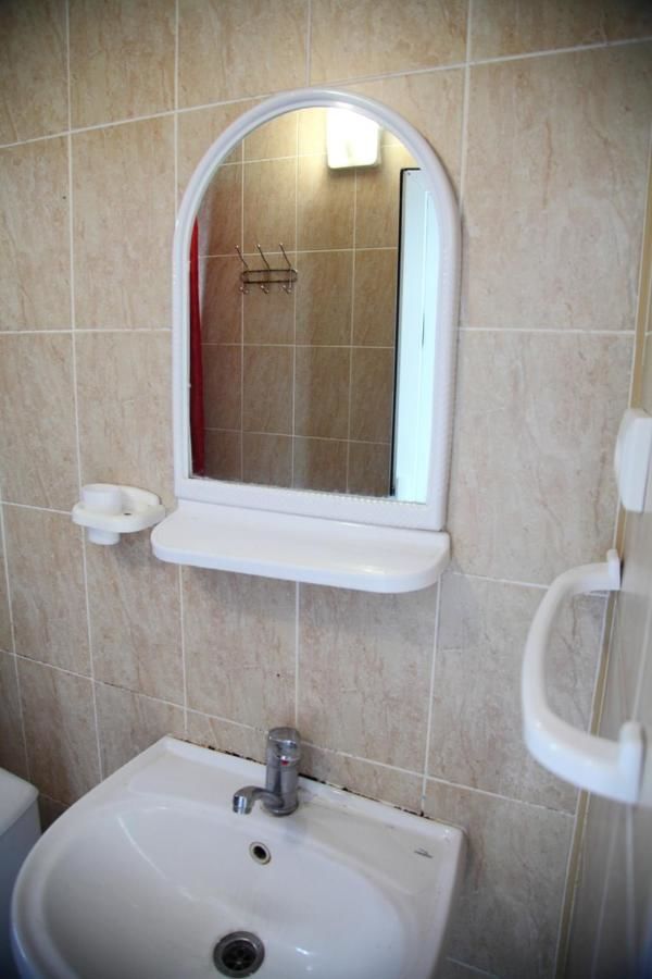 Гостевой дом Romashka Guest house Сухум-12